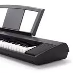 Цифровое пианино 