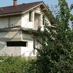Продам недостроенный дом с участком 8, 5 сот. в дач.к. с. Партизанское