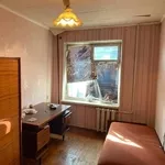 Продам 3-х комнатную к-ру в районе Титова,  Б. Хмельницкого,  38