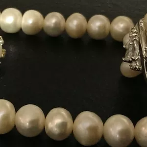Продам ожерелье+кольцо+серьги из жемчуга