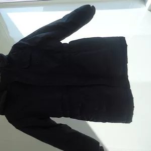 Продам б/у детская демисезонная куртку с капешоном фирмы Chicco