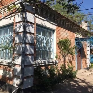 Продам дом в живописном месте в центре села Капуловка 