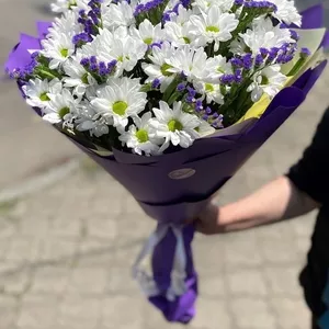Букети хризантем з доставкою від крамниці квітів “Flowers Story” 