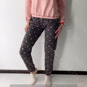 Комплект жіночої піжами із колекції 