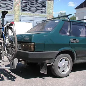 Перевозка велосипедов на фаркопе авто.