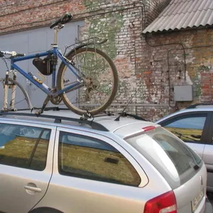 Перевозка велосипедов на крыше авто