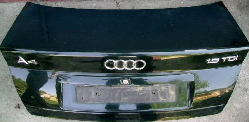 Багажник Audi A4