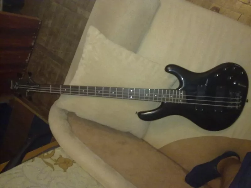 Продам бас гитару Ibanez Edb 600 доставка по Украине 3