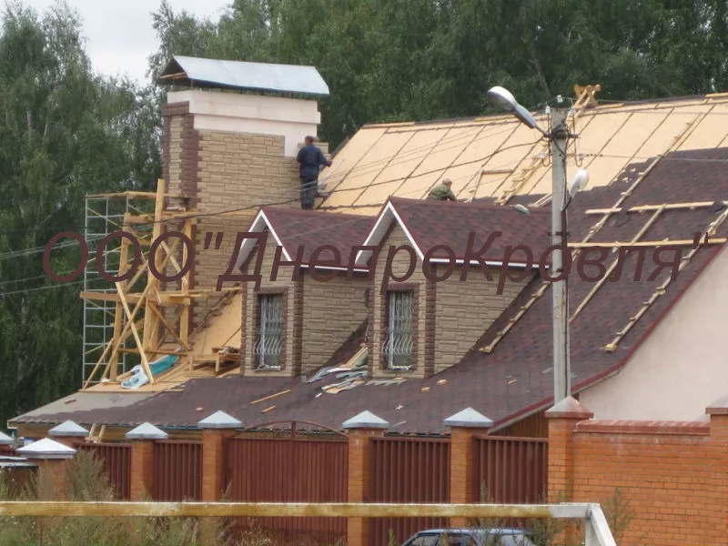 Строительство и монтаж скатной кровли в Днепропетровске