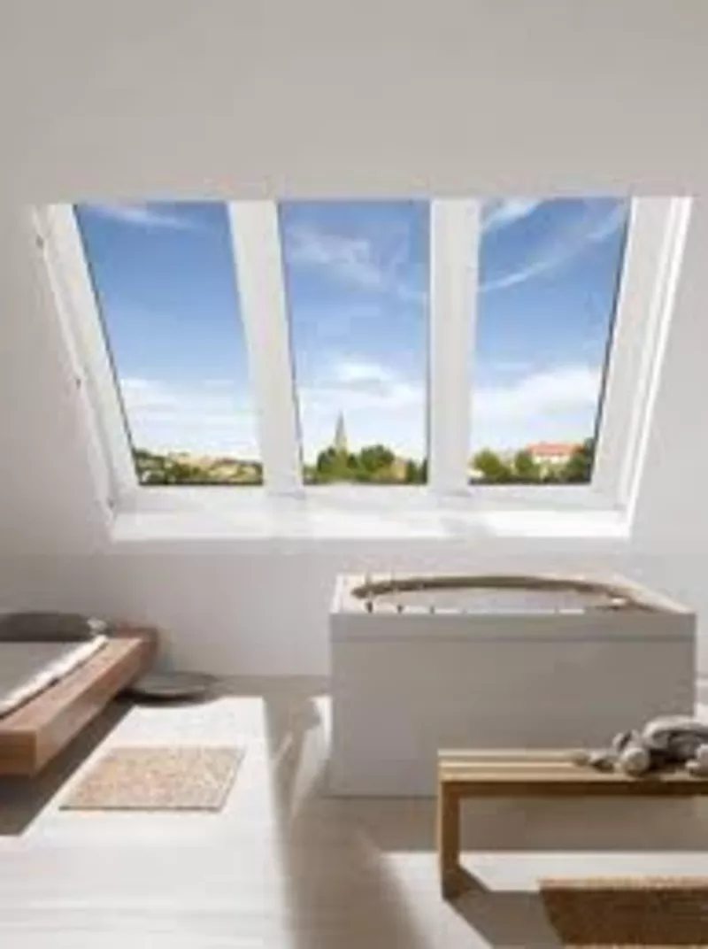 Панорамное мансардное окно Roto Azuro