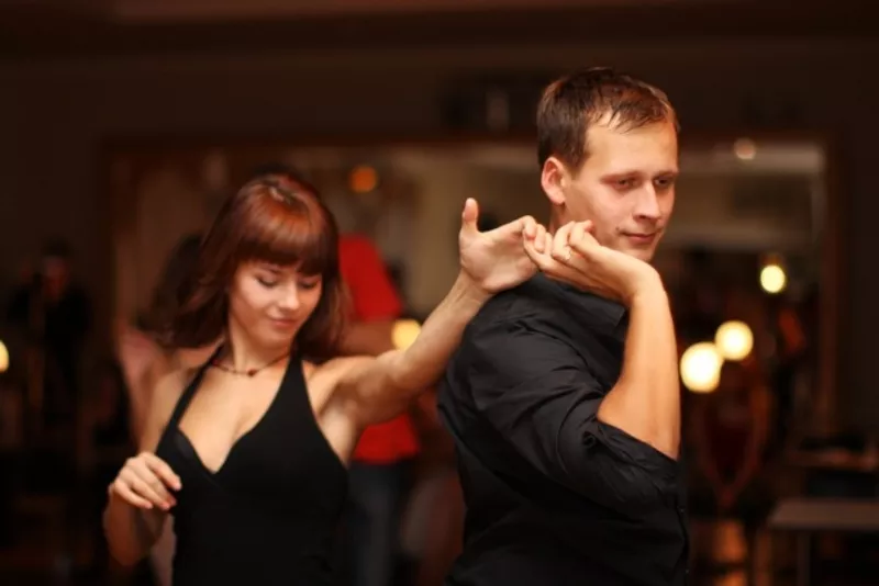 Go go Днепропетровск dance-dnepr.com гоу гоу  танцы сальса salsa фитне 4