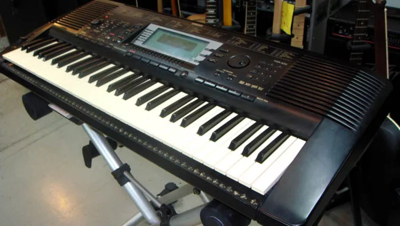 Продам легендарный синтезатор YAMAHA PSR-630 5