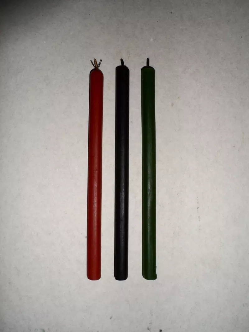 Свечи ритуальные восковые = красные, черные, зеленые. 3
