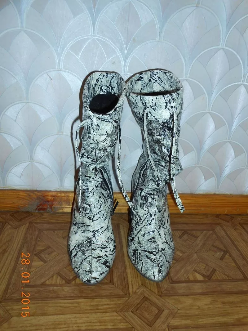 ботиночки кожаные цвета белого тигра)  3