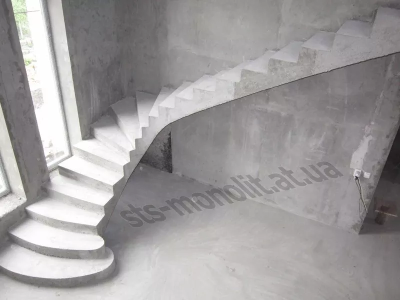 Лестницы бетонные монолитные Днепропетровск