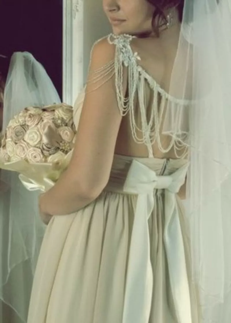 Свадебное,  вечернее длинное платье в пол 