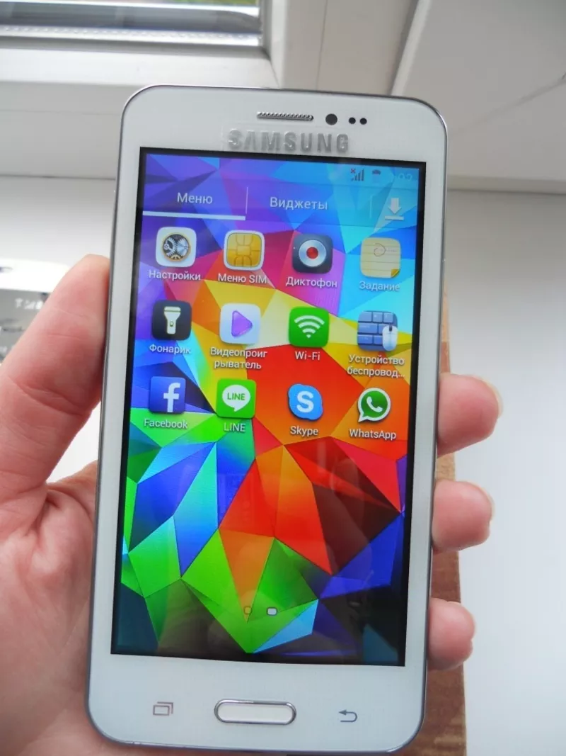 Смартфон Samsung S 5 White (экран 4, 5