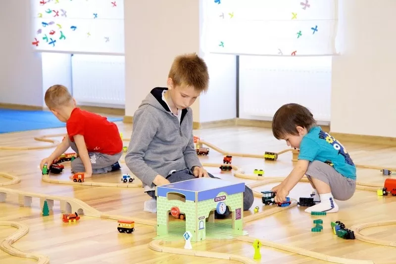 Игровая комната с паровозиками TrainLand для детей от 2-6 лет!