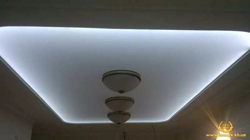 Натяжной потолок с LED подсветкой 5
