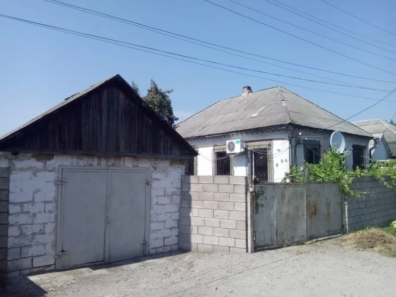 Продам дом в р-не ж/м Фрунзенский,  р-н Донецкого шоссе