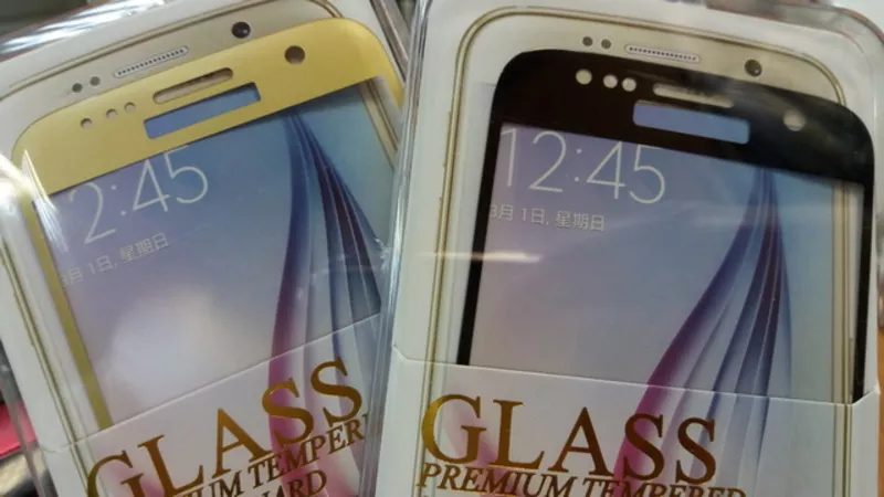 Продам защитные стекла 4D для iPhone 7, 3D стекло для Samsung Galaxy S7 7