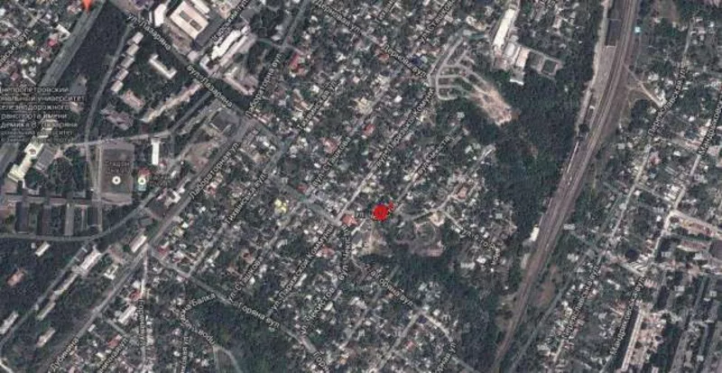 Продам земельный участок в г. Днепропетровске площадью – 7 соток,  райо 2