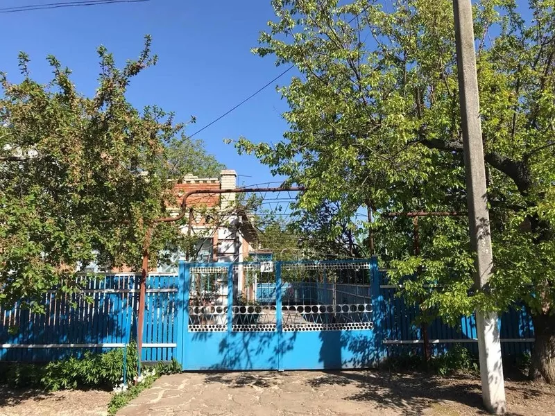 Продам дом в живописном месте в центре села Капуловка  7