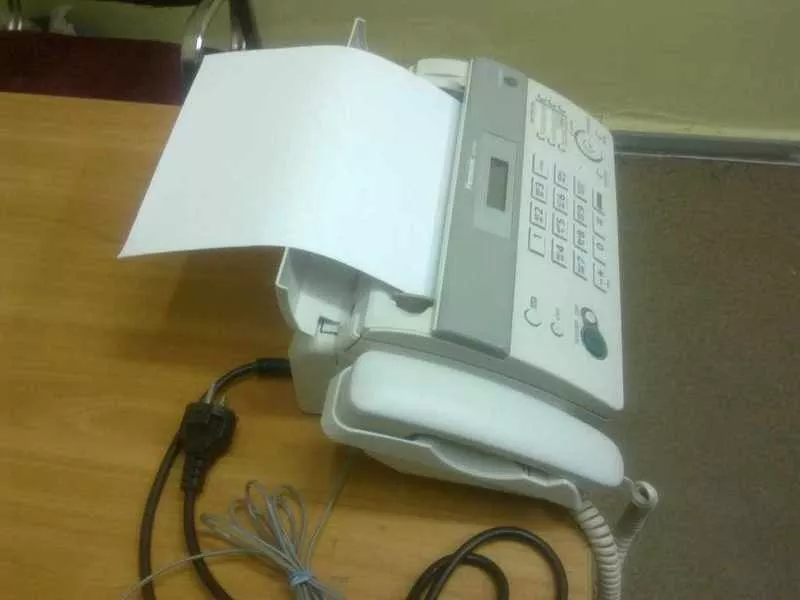 Продам в новом состоянии Телефон факс Panasonic Kx-ft982 White 6