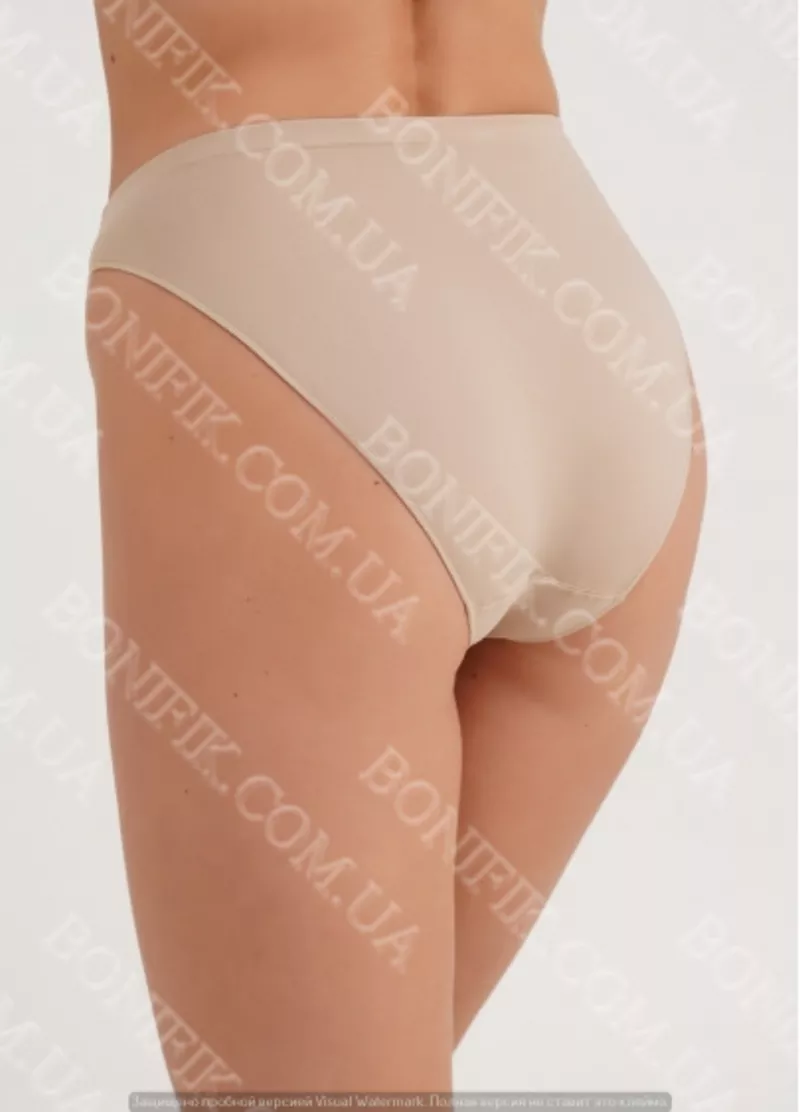 Жіночі безшовні бежеві труси Hi-Leg Briefs 3