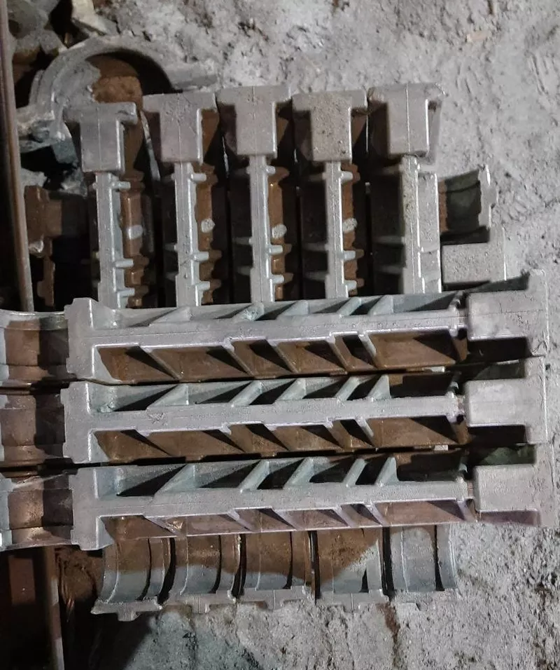 Лиття деталей,  термічна та механічна обробка 3