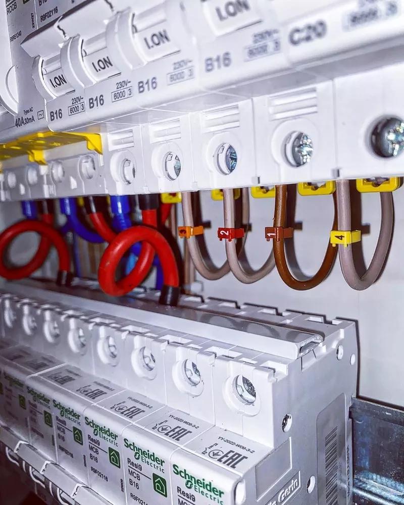 Профессиональный электрик Кривой Рог 3