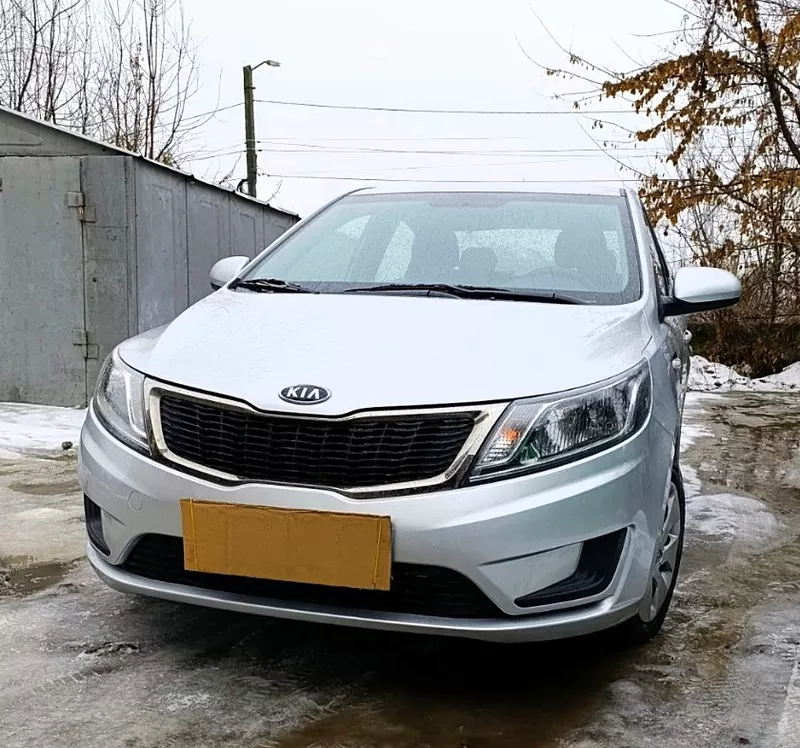 Продам чудову автівку KIA RIO  2