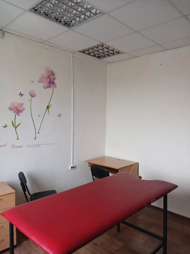  Здам в оренду кабінет 13 кв.м.  пр. Воронцова Правди 2