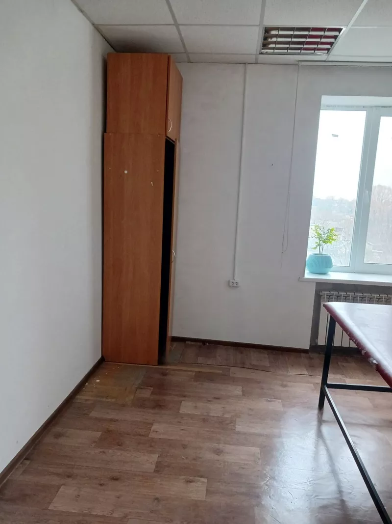  Здам в оренду кабінет 13 кв.м.  пр. Воронцова Правди 4