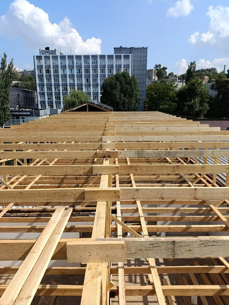 Кровельщики ремонт крыш мелкий и капитальный 5