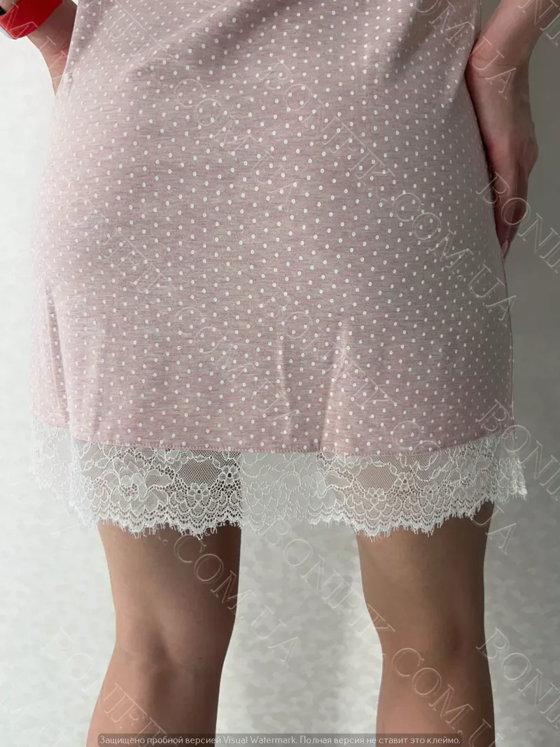 Нічна сорочка на тонкій бретелі 