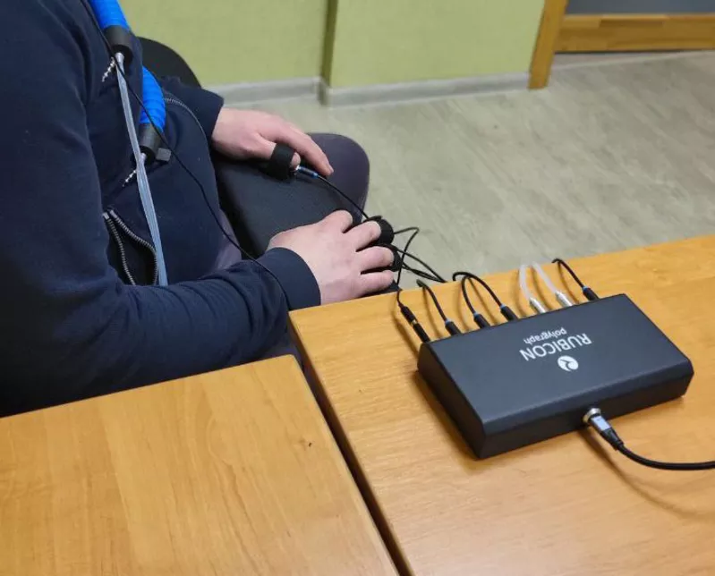 Детектор брехні у Дніпрі для юридичних та фізичних осіб - поліграфолог
