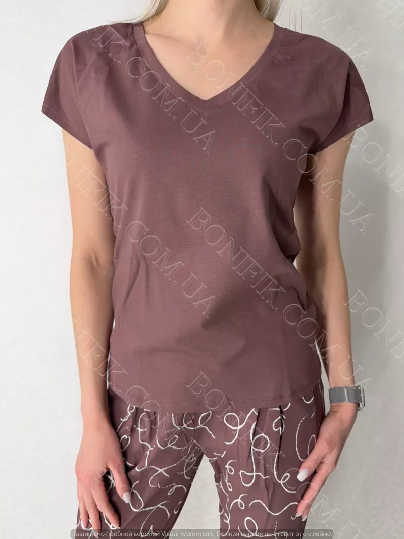 Піжама з футболкою та бриджами 