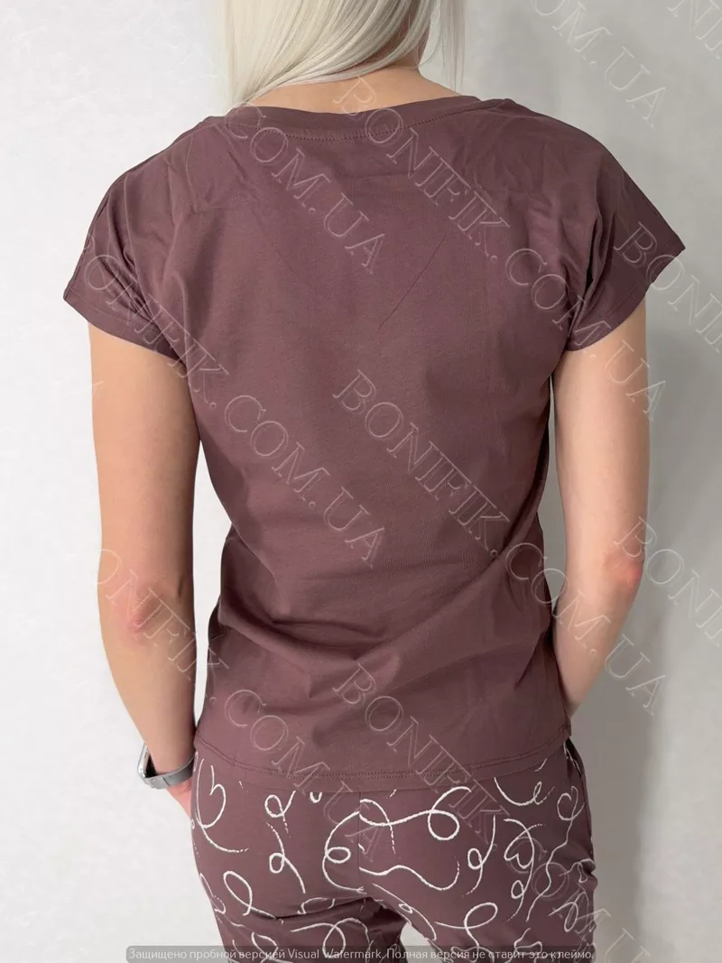 Піжама з футболкою та бриджами 