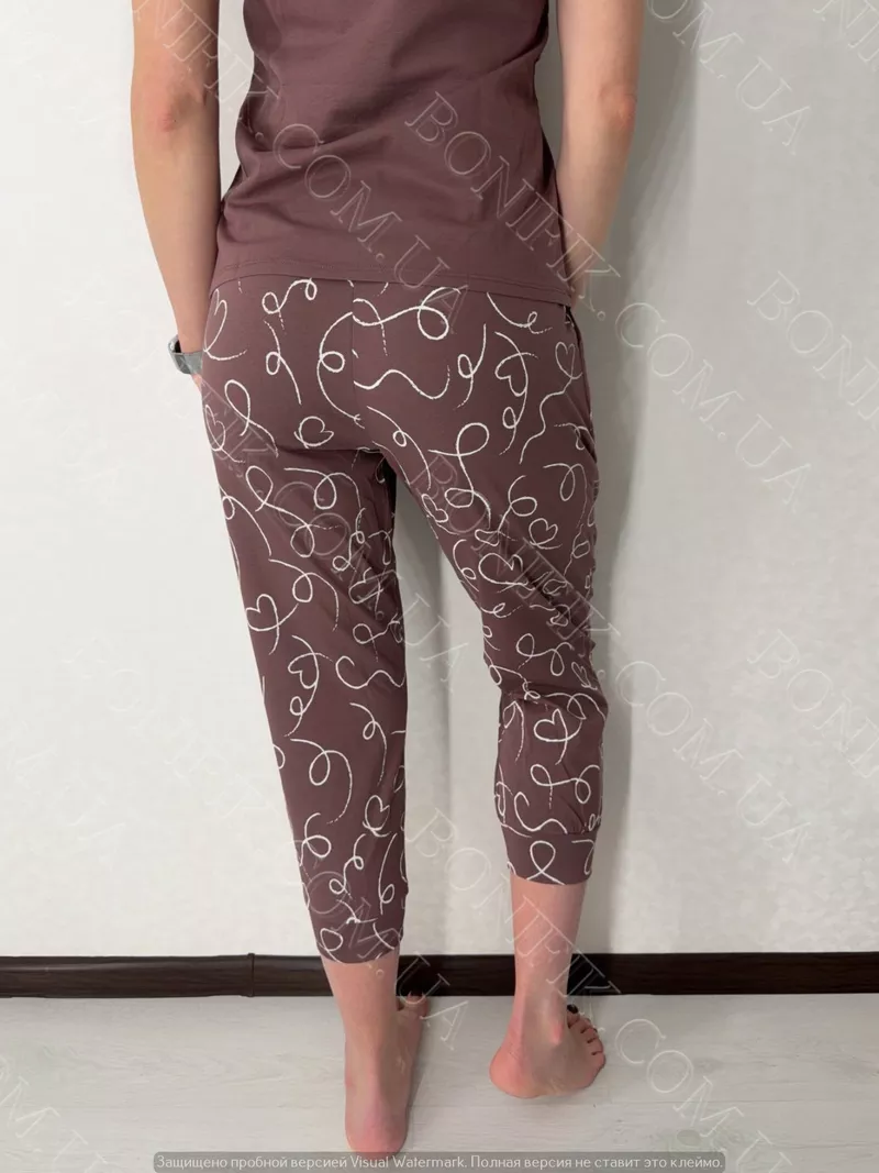 Піжама з футболкою та бриджами 