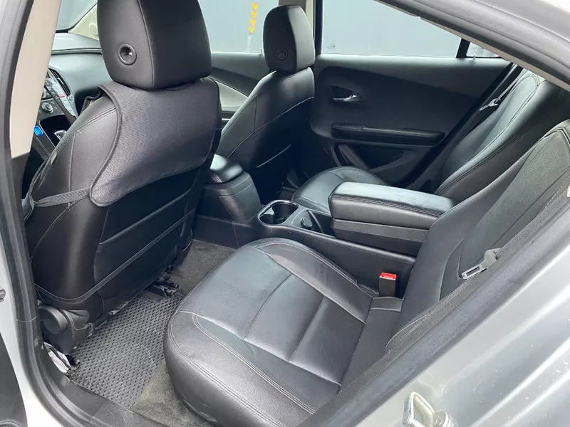 Продам шевроле вольт Chevrolet Volt 7