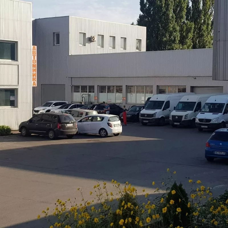 Здається в оренду приміщення 135 м кв під СТО або склад в Кривому Розі 2