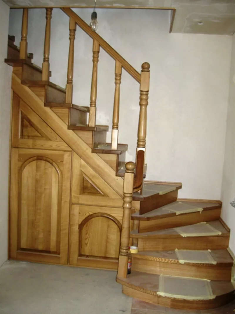 Лестницы для дома - изготовление и монтаж .Днепропетровск 9
