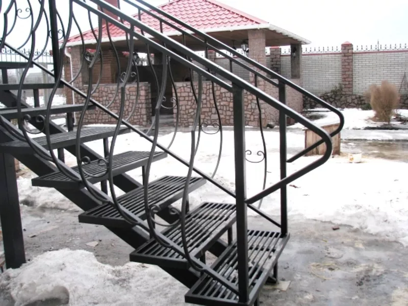 Лестницы для дома - изготовление и монтаж .Днепропетровск 18