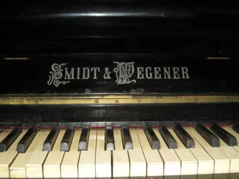  [+]  Продам пианино «Smidt & Pegener» черного цвета пр-во Германия
