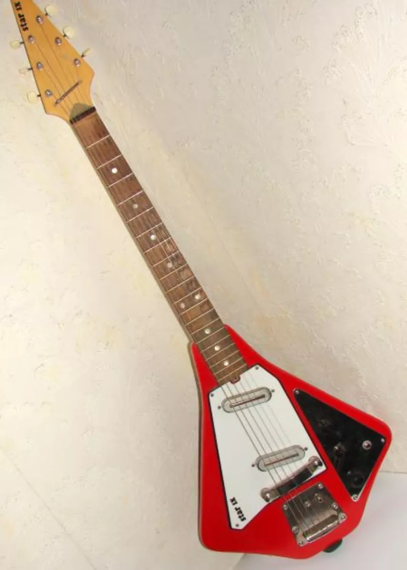   Продам гитару Star IX 