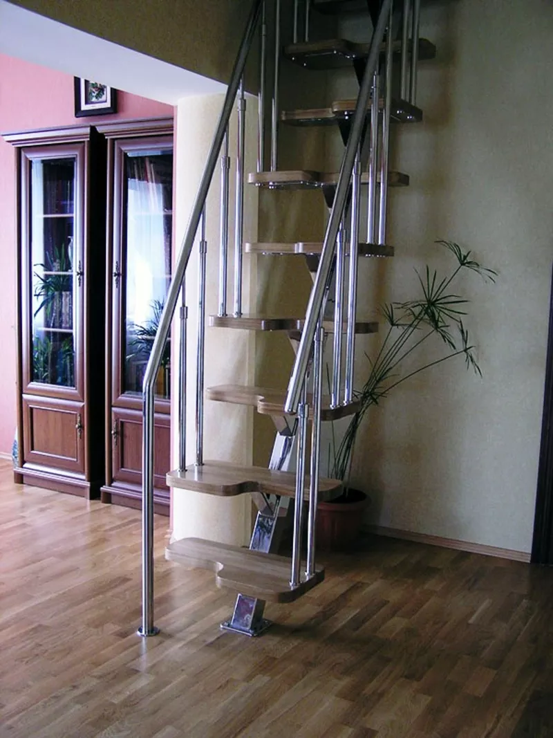 Лестницы для дома - изготовление и монтаж .Днепропетровск 2