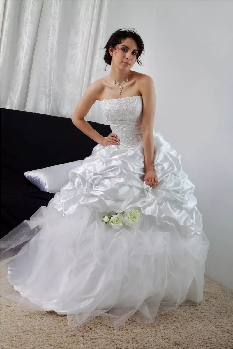 НОВОЕ свадебное платье для самой очаровательной невесты
